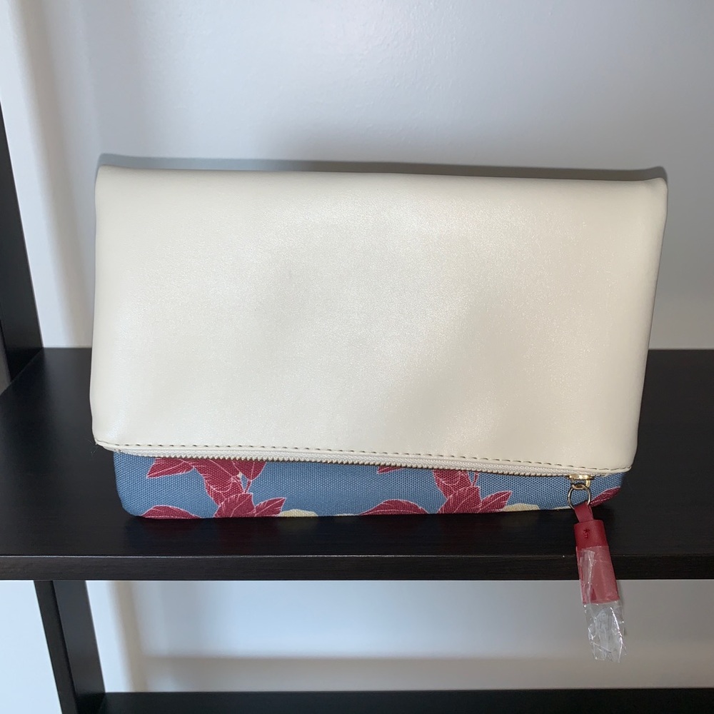 NWOT Reversible Rachel Pally Clutch - Picture 3 of 11